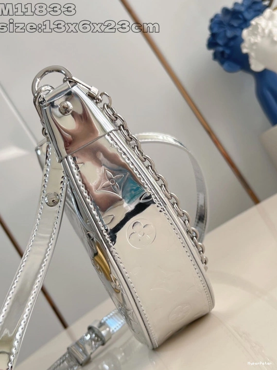LOUIS LOOP-23*13*6CM VUITTON 0711